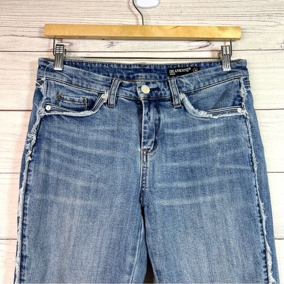Blank NYC Denim Fray For Days Light Wash Relaxed Skinny Jean Women's Size 28 - Picture 2 of 11